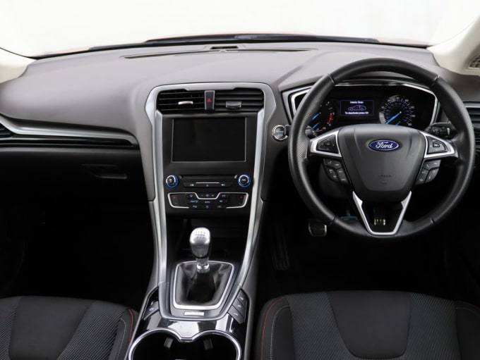 2025 Ford Mondeo