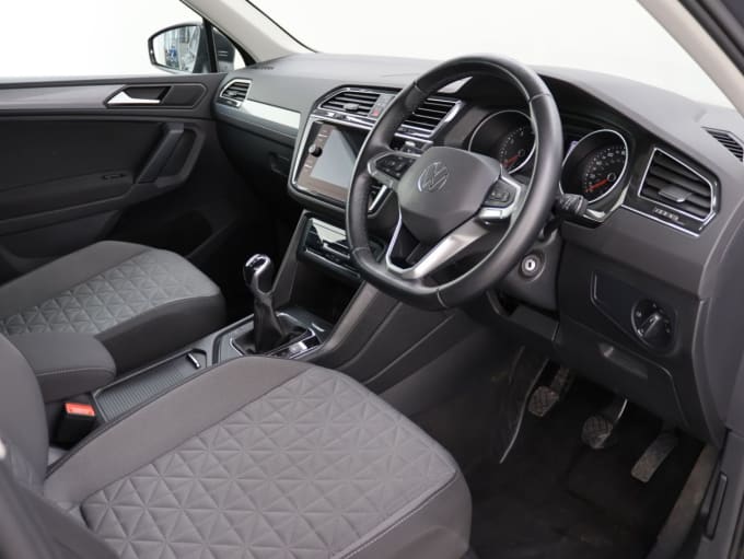 2025 Volkswagen Tiguan