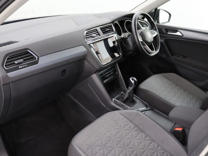 2025 Volkswagen Tiguan