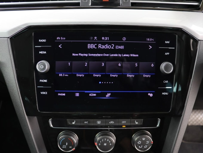 2025 Volkswagen Passat