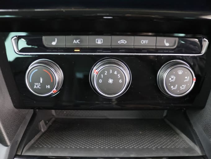 2025 Volkswagen Passat