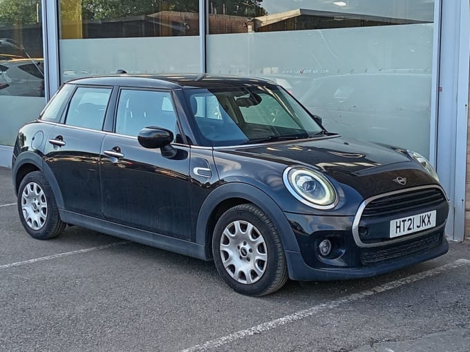 2025 Mini Hatch