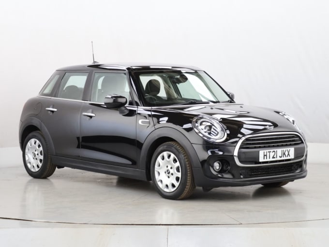 2025 Mini Hatch