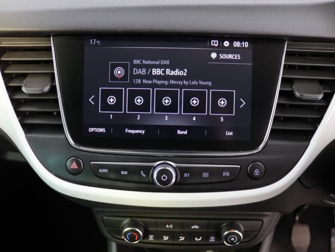 2025 Vauxhall Crossland X