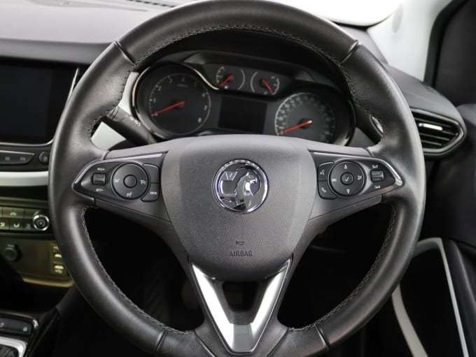 2025 Vauxhall Crossland X