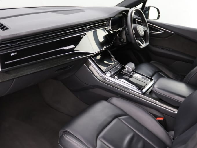 2025 Audi Q7