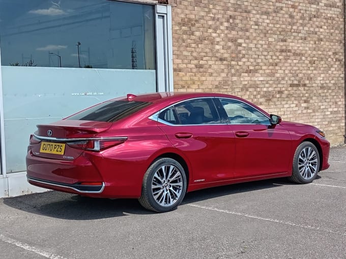 2025 Lexus Es