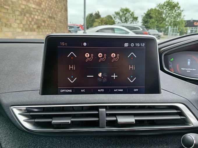 2025 Peugeot 3008