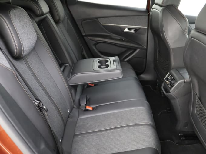 2025 Peugeot 3008