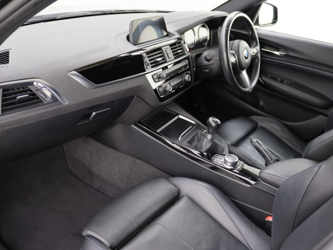 2025 BMW 1 Series