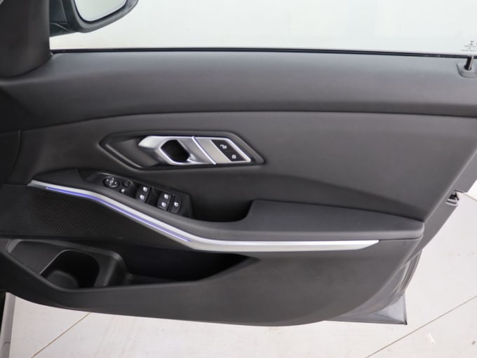 2025 BMW 3 Series