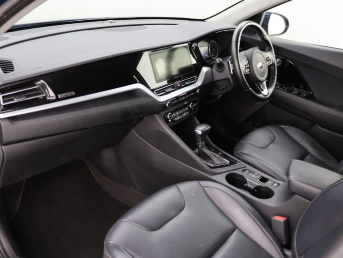 2025 Kia Niro
