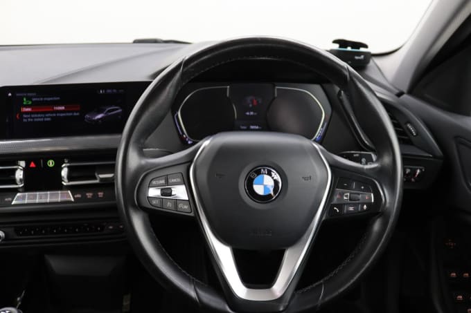 2025 BMW 1 Series