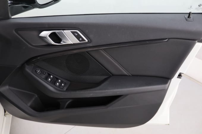 2025 BMW 1 Series