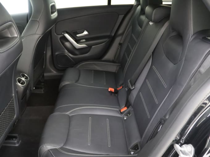 2025 Mercedes-benz Cla