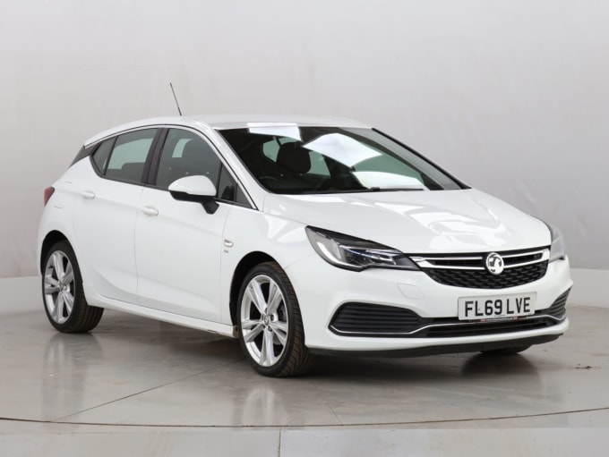 2025 Vauxhall Astra