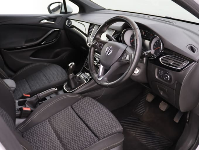 2025 Vauxhall Astra