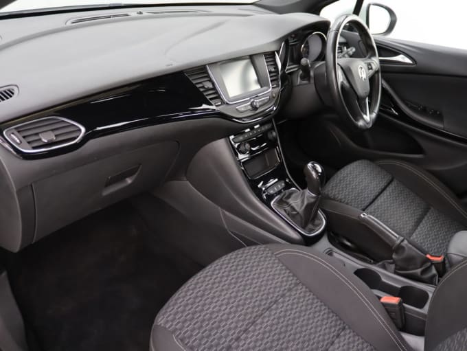 2025 Vauxhall Astra
