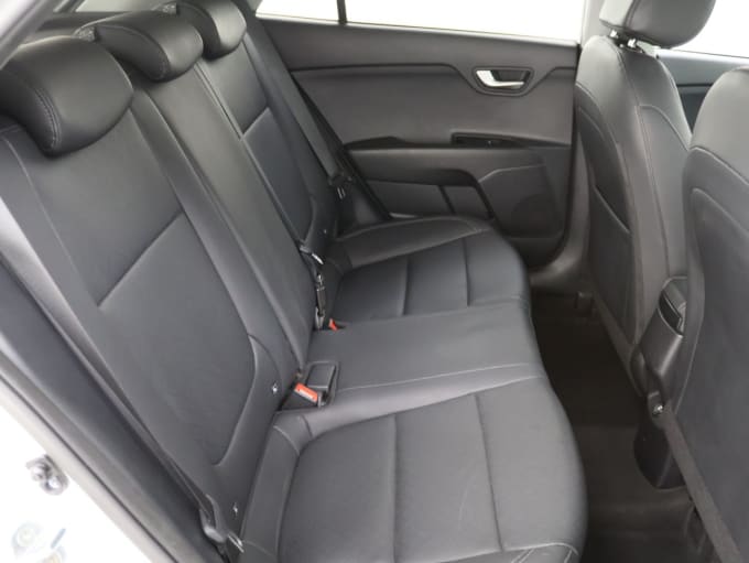 2025 Kia Rio