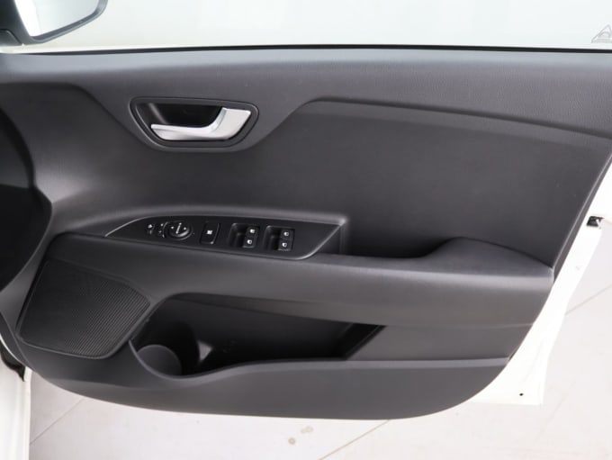 2025 Kia Rio