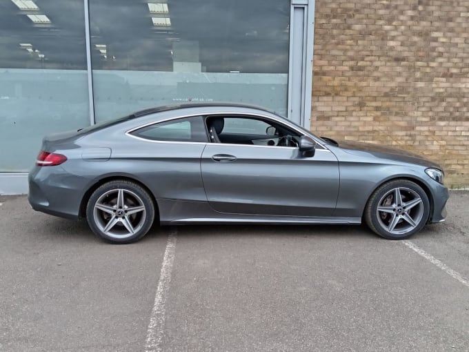 2025 Mercedes-benz C-class