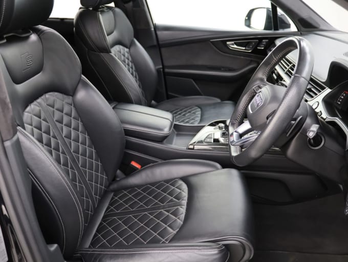 2025 Audi Q7