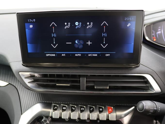 2025 Peugeot 3008