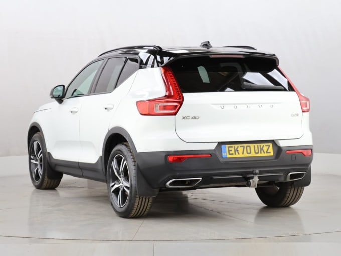 2025 Volvo Xc40