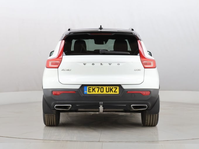 2025 Volvo Xc40