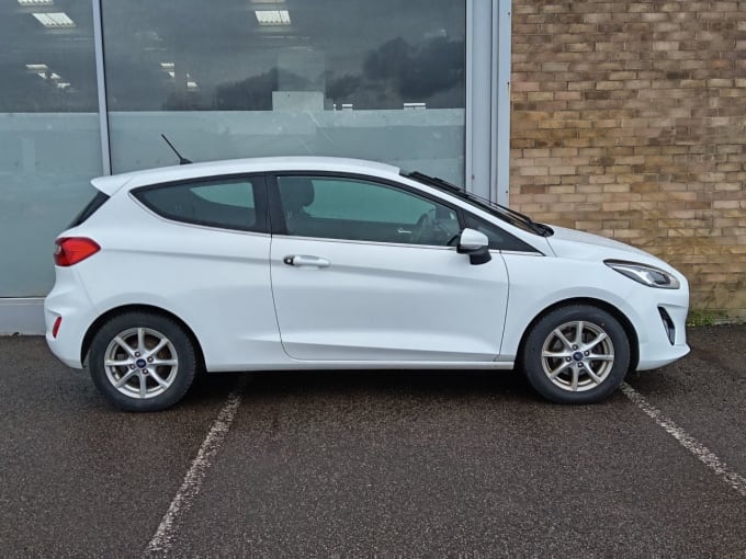 2025 Ford Fiesta
