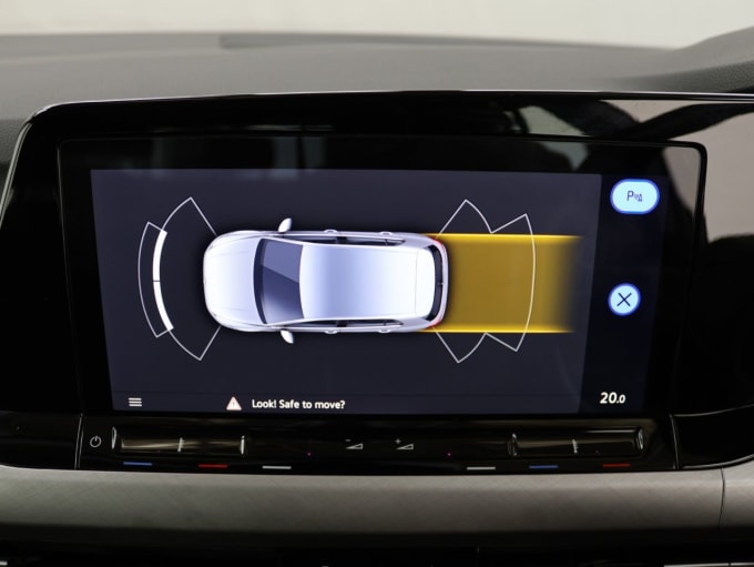 2025 Volkswagen Golf