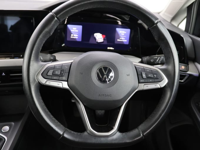 2025 Volkswagen Golf