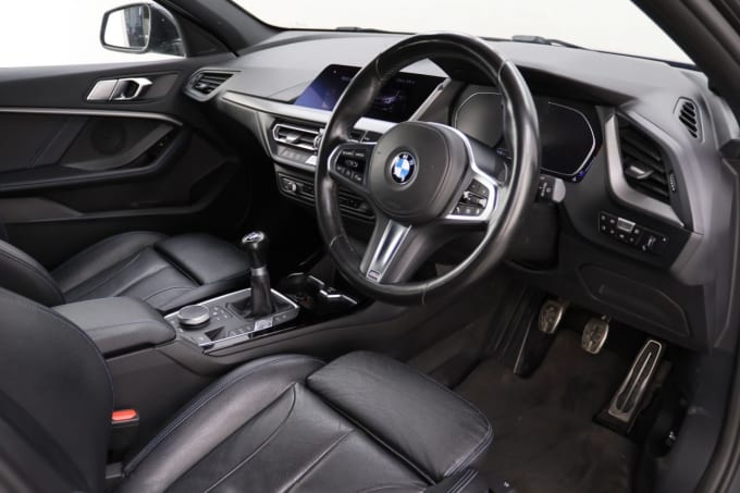 2025 BMW 1 Series