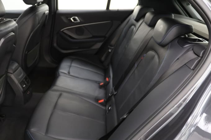 2025 BMW 1 Series