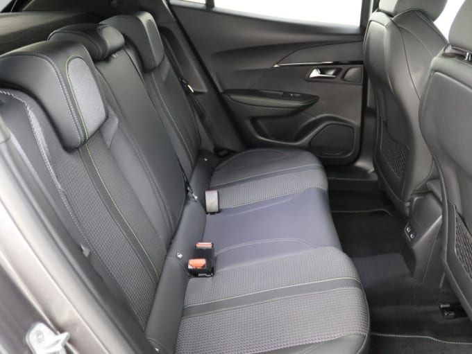 2025 Peugeot 2008