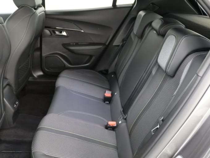 2025 Peugeot 2008