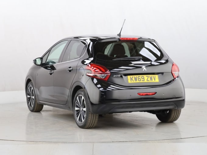 2025 Peugeot 208