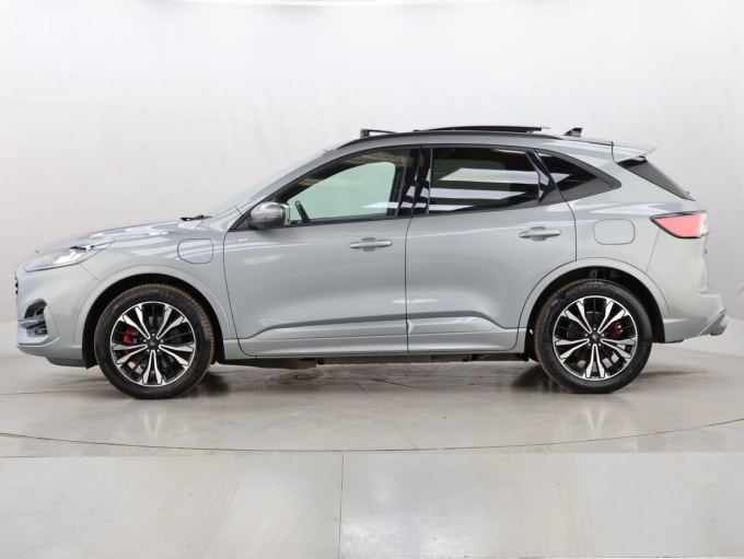 2025 Ford Kuga