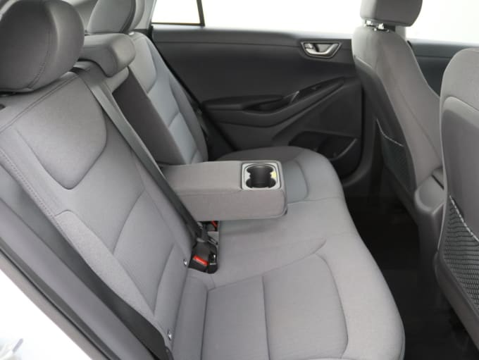 2025 Hyundai Ioniq