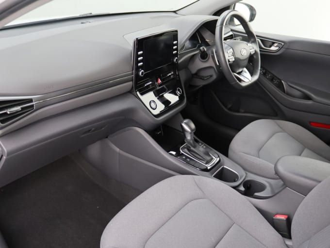 2025 Hyundai Ioniq