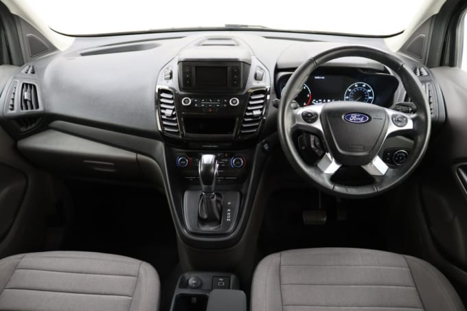 2025 Ford Grand Tourneo Connect
