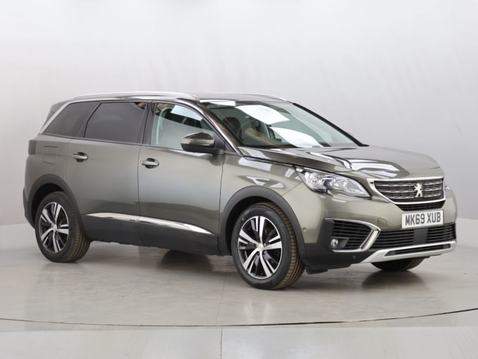 2025 Peugeot 5008
