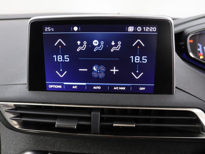 2025 Peugeot 5008