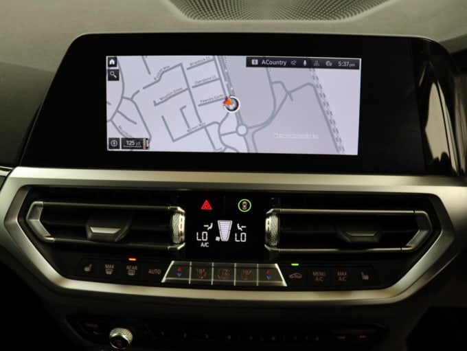 2025 BMW 3 Series