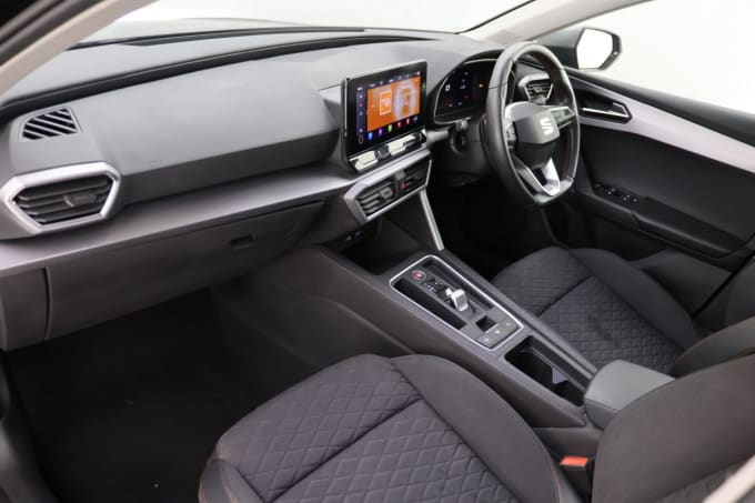 2025 Seat Leon