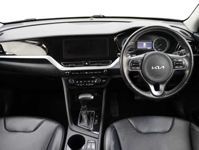 2025 Kia Niro