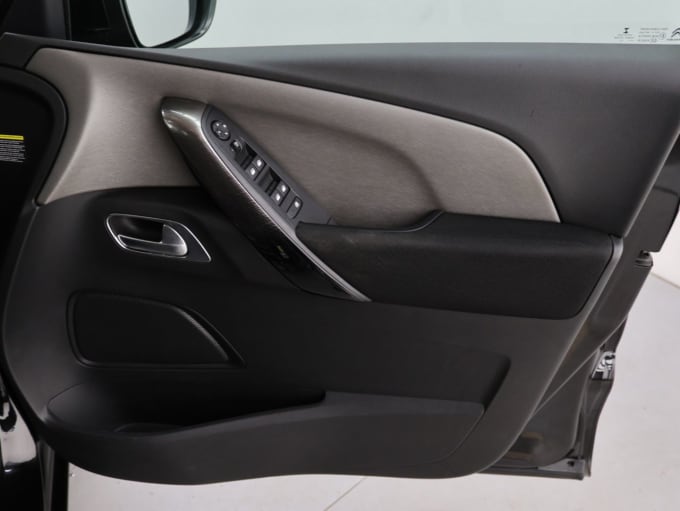 2025 Citroen C4 Picasso