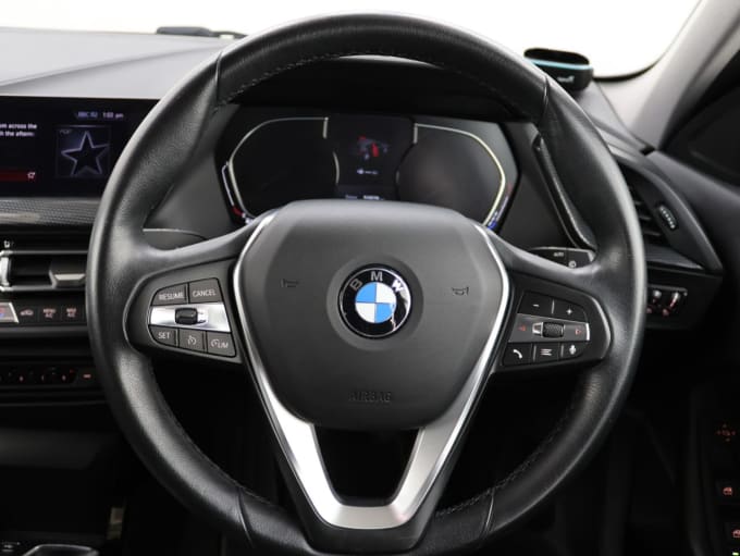 2025 BMW 1 Series