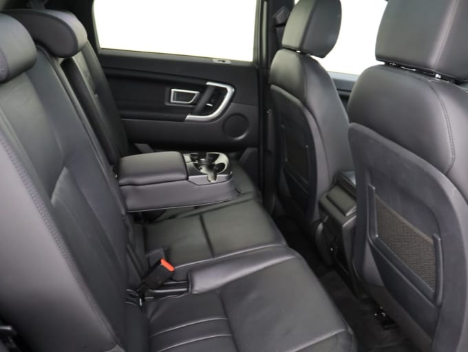 2025 Land Rover Discovery Sport