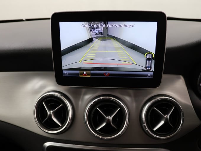 2025 Mercedes-benz Cla